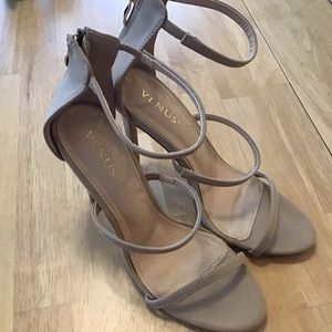 Heels, Size 10, Tan by Venus 4.5 inch heel